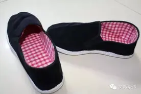 贺清明：一双布鞋图片