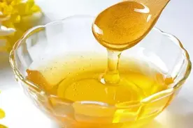 可别再乱喝了，不同的蜂蜜功效不同哦，对症下嘴图片