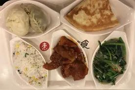 两个人的亚惠餐厅消费了36元钱，点的锅包肉里竟然没有肉图片