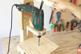 农村木工用手电钻制作家庭实用型台钻 方法简单视频封面