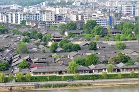 一个生于阆中，一个死于阆中，这个军事重镇，因两个牛人远近闻名视频封面