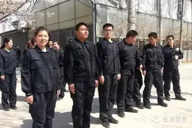 海归女硕士当上城管 槐荫新招的协管不少大学生图片
