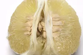 这4种水果最适合嗓子肿痛的人吃，清热降火解肿痛，很管用！