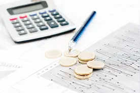 会计小白收藏必备：教你怎样轻松编写书上学不到的会计凭证摘要视频封面