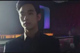 金秀贤最新电影《Real》片段：最后大决战！视频封面
