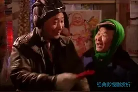 陈佩斯和二傻演的木匠视频封面