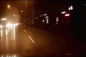 这个宝马远光灯狗绝对称得上史上最强王者，记录仪拍下闪懵10秒 0视频封面