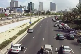 犹太人为什么自律性有多高？大屠杀纪念日警报响后他们是这么做视频封面
