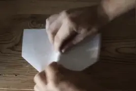你真的会折纸飞机吗？纸飞机，要这样折才能飞得又好又久！