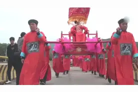 山西临汾襄汾农村结婚视频：这样的迎亲场面真少见视频封面