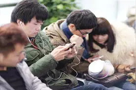 你有几部？中国智能手机用户明年将达13亿 印度美国分列二三名
