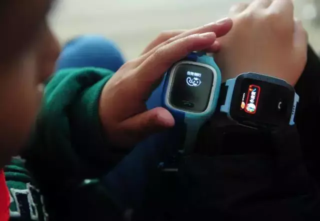 �����ֱ�����ԶԶ����洦�������ֻ�������ĸ��֪����Զ��