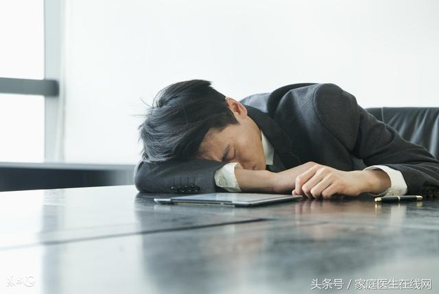 如何延缓更年期(如何度过更年期女性)-一凡网