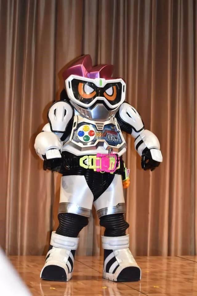 花家大我(花家大我和西马妮可什么关系)-措必培