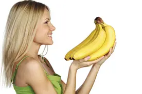痛经吃香蕉 女性痛经多吃7种食物图片