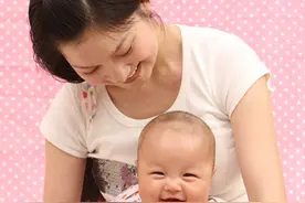 关于母乳 你得清楚的四件事图片