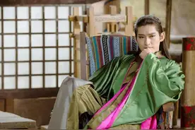 黄晓明胡超张翰黄子韬　男星罕见烟熏妆pk图片