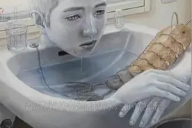 日本一位画家的作品，华丽没有任何恐怖成分，但却让人感觉很冰冷视频封面