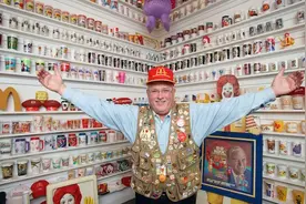 麦当劳25周年玩具展，你知道这些随餐赠送的玩具在藏家眼里有多值钱吗？图片