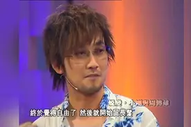 周传雄：我一个月不刮胡子，吃面就要小心了！网友：有胡子更帅！