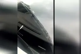 刚离开一会，在车上放根烟是什么意思？视频封面