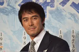 2ch：日本帅气演员今昔对比图片