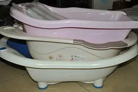 婴儿浴盆大作战：三款常用浴盆使用评测！图片