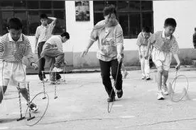 老北京孩子玩的花样多图片