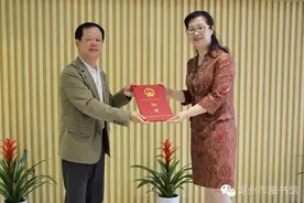 家有诗书气自华 湖州三户家庭获全国“书香之家”荣誉称号图片
