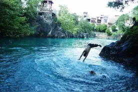 南宁未被发开的游泳圣地——武鸣罗波潭，堪比仙境！图片