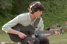 没有琴弦的按键吉他，5分钟让你弹出歌曲图片