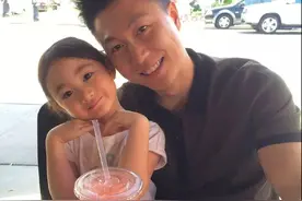 萌神奥莉当姐姐了！那么第二胎应该叫“奥利奥”还是“奥运会”？图片
