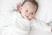 婴儿服装选购攻略，不同年龄宝宝的穿衣法则图片