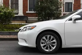 东瀛HYBRID之魅惑—雷克萨斯 ES300h图片