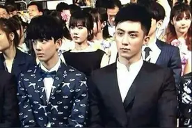 黄景瑜荣获媒体推荐新偶 首次与吴磊同框 第十六届音乐风云榜图片