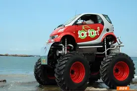 轻松干掉陆巡、路虎&奔驰G 史上越野性能最强的Smart图片