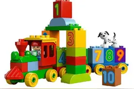 为什么要压抑宝宝的天性？他就想玩这个！图片