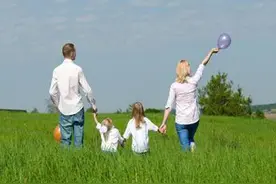 带孩子出去旅游的好处多图片