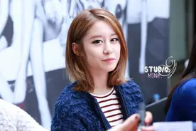 喜欢的女孩子有男朋友，应该怎么追...图片