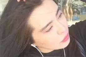 安宰贤具惠善好甜！王祖贤无名指戴戒指，难道好事将近？图片