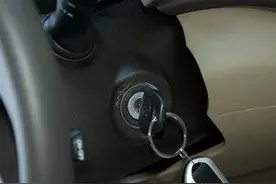 你知道吗？这个行为点火最毁车！99﹪的老司机都不知道！图片