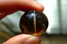 猫眼石价格贵吗 教你如何挑选图片