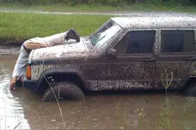 听说，下雨天 爱车和保养更配哦图片