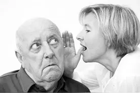 老人耳朵听不清，怎么办？图片