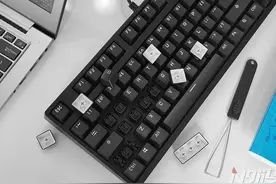 装配全新PBT二色键帽 GANSS GS87机械键盘图片