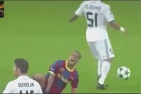 拉莫斯和佩佩冲突打架犯规集锦，暴力至上横行球场的中卫组合！视频封面