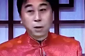 冯巩捐了10万元，捐款现场碰到了初恋情人，竟是她！视频封面