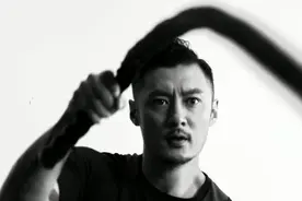 余文乐健身：想成为更好的人，光想有什么用？燃到哭泣！