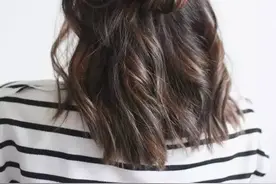 半丸子头，我和别人的画风不一样图片