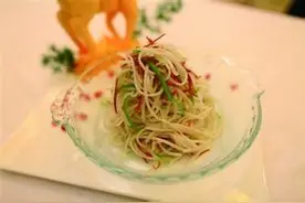 苏州老字号复原“豆芽塞肉” 失传的火芽银丝图片